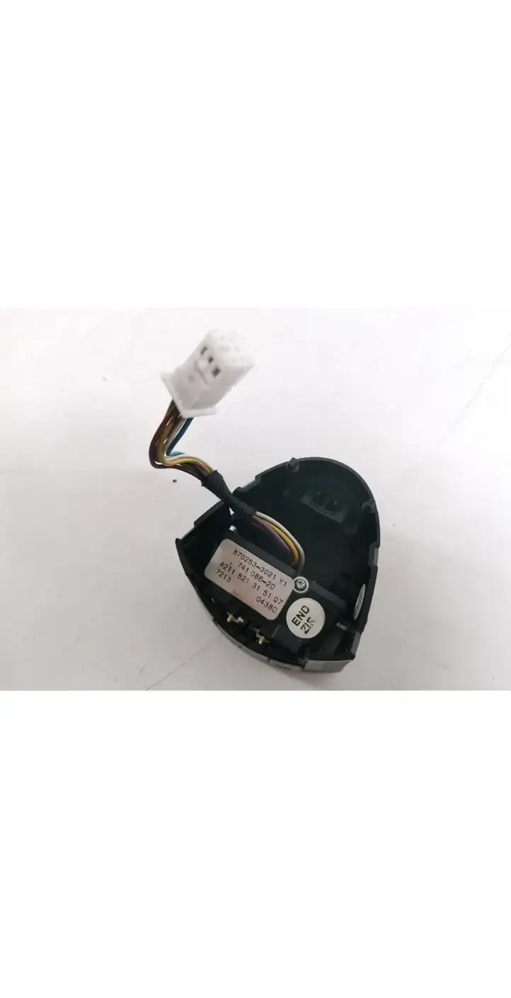 Mercedes-Benz E W211 (2002 - 2009) A2118213151 Другие включатели / ручки/ переключатели — фото 2