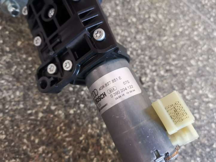Audi A6 (2014 - 2018)  4G9827851E Притягиватель задней крышки