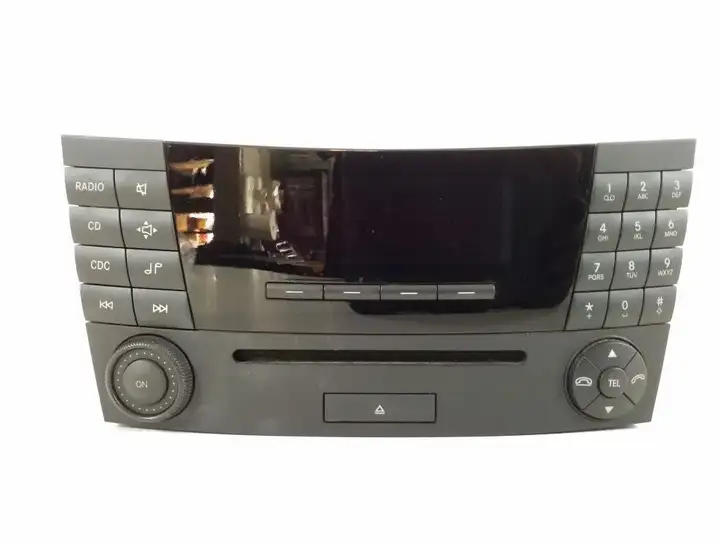 Mercedes-Benz E W211 (2002 - 2009) A2118209789 Магнитола / мультимедийная система — фото 2