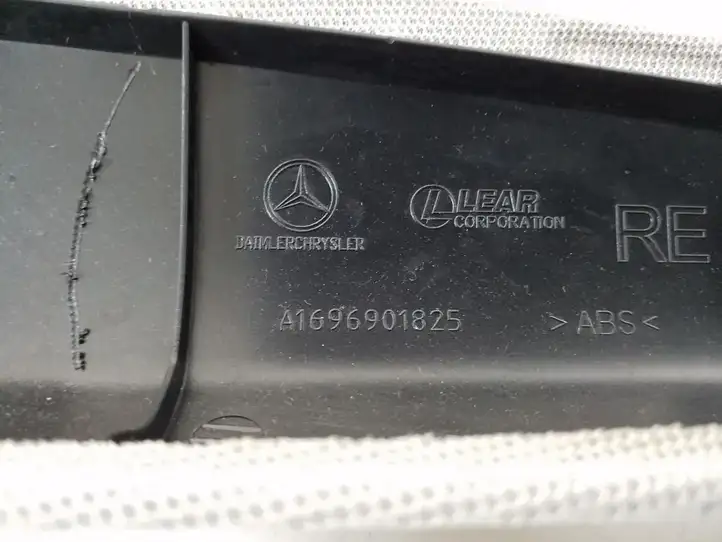 Mercedes-Benz A W169 (2004 - 2012) A1696901825 Обшивка стойки A — фото 2