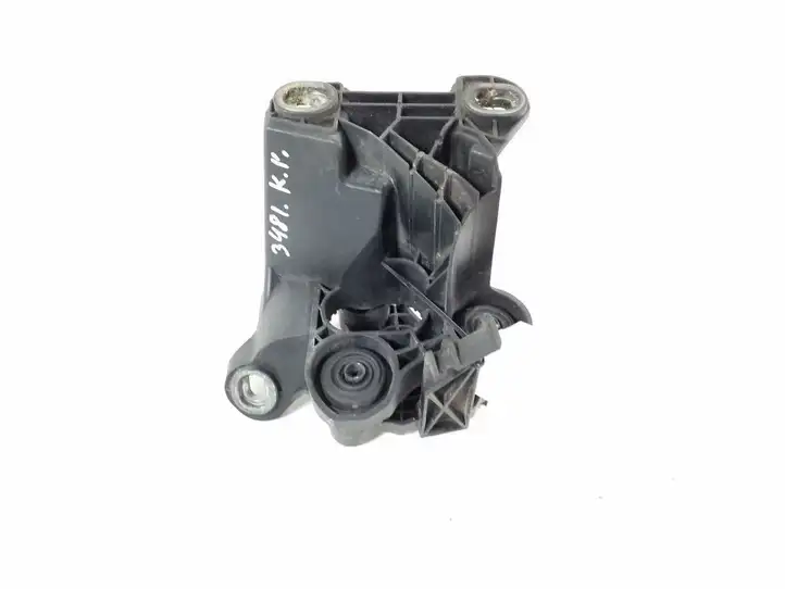 Mercedes-Benz E W212 (2009 - 2016) A2124300410 Кронштейн блока ABS — фото 1