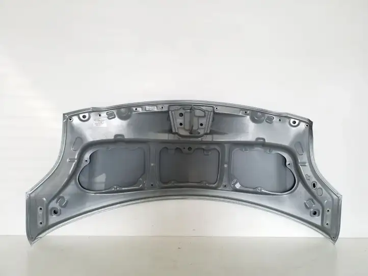 Toyota Yaris (2005 - 2009) Капот — фото 6