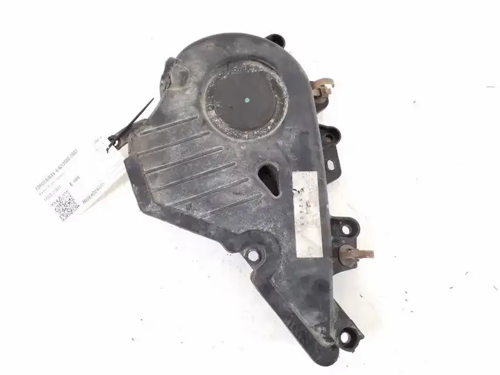 Toyota RAV 4 (XA20) (2000 - 2005) 11322-27011 Защита ремня ГРМ — фото 1