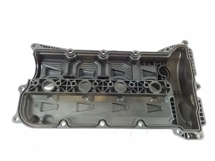 Mazda 6 (2009 - 2012) R2AA10220 Крышка головки блока цилиндров — фото 3