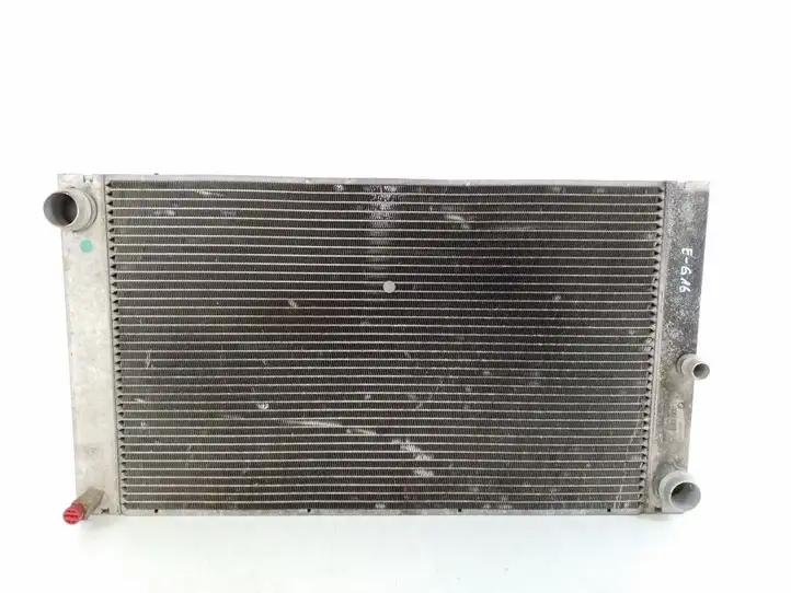 BMW 5 E60 E61 (2004 - 2010) 17112248478 Радиатор охлаждающей жидкости двигателя — фото 1