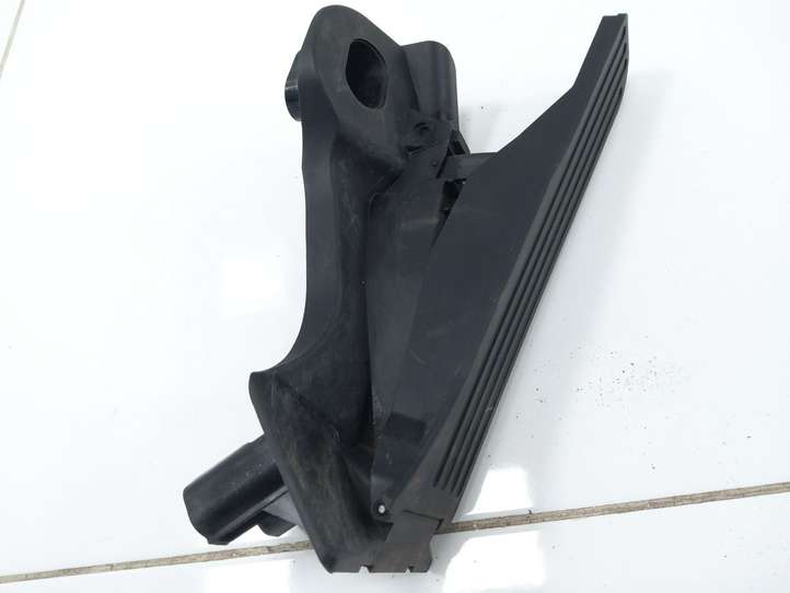 Volkswagen Touran I (2003 - 2010)  65103011 Педаль акселератора
