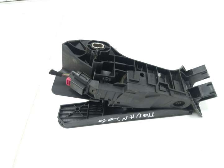 Volkswagen Tiguan (2007 - 2011)  65101011 Педаль акселератора