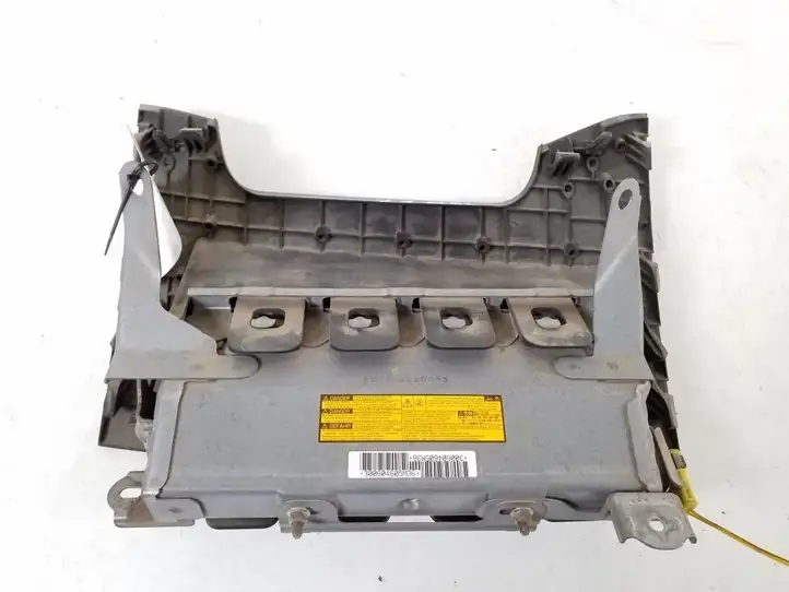 Toyota RAV 4 (XA30) (2006 - 2016) 73900-42010 Коленная подушка безопасности — фото 2