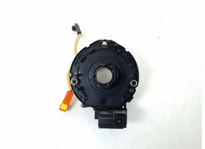 Toyota Corolla E120 E130 (2004 - 2007) 84306-02140 Контактное кольцо SRS — фото 2