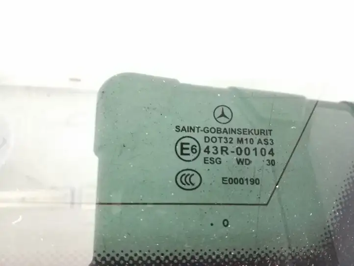 Mercedes-Benz E W212 (2009 - 2016) A2126701612 Заднее боковое стекло — фото 2