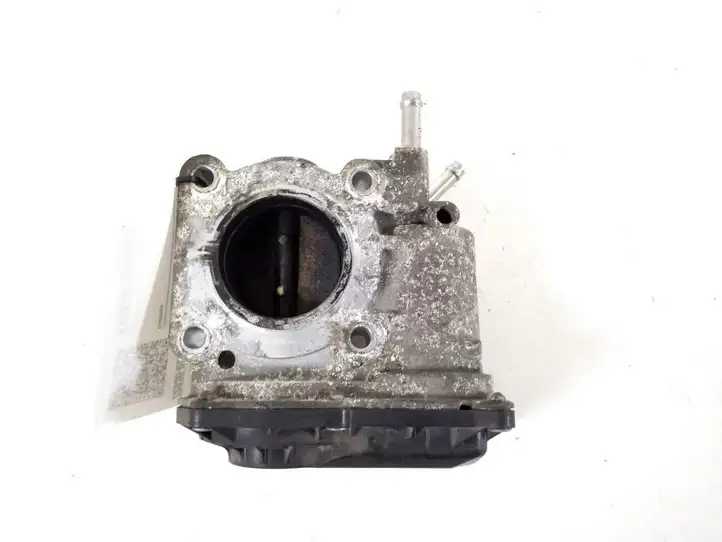 Toyota Corolla E120 E130 (2004 - 2007) 22030-0D021 Дроссельная заслонка — фото 3