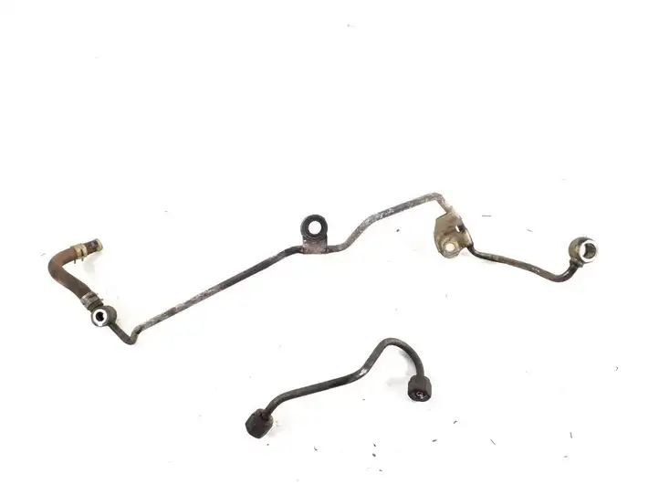 Toyota Land Cruiser (J120) (2002 - 2009) Трубка подачи топлива в форсунки — фото 1