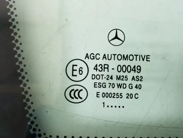 Mercedes-Benz GLK X204 (2008 - 2016) A2046702554 Заднее боковое стекло — фото 3