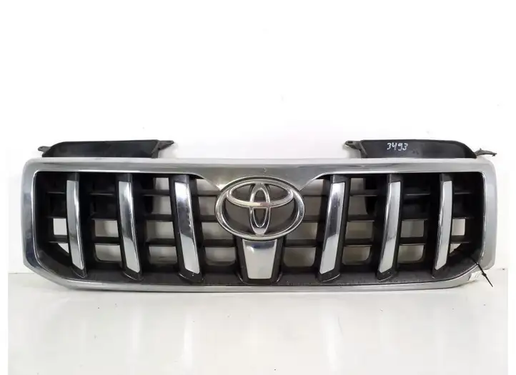 Toyota Land Cruiser (J120) (2002 - 2009) 53111-60500 Решетка радиатора — фото 1