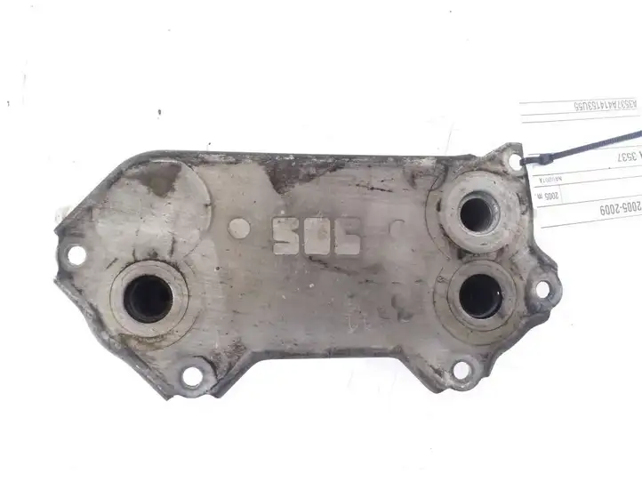 Toyota RAV 4 (XA30) (2006 - 2016) 15710-0R010 Кронштейн масляного фильтра — фото 2
