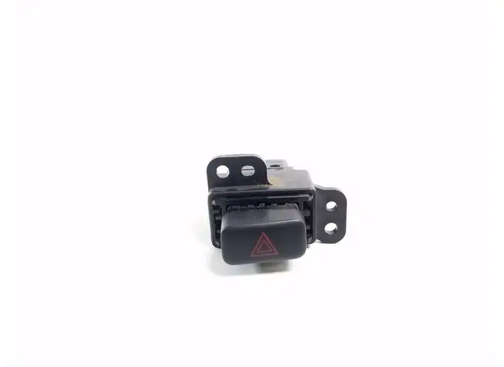 Toyota Hilux (AN10, AN20, AN30) (2004 - 2008) 84332-0K010 Включатель аварийных фонарей — фото 1