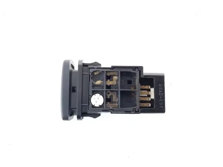 Toyota Hilux (AN10, AN20, AN30) (2008 - 2011) 84150-0K020 Другие включатели / ручки/ переключатели — фото 2
