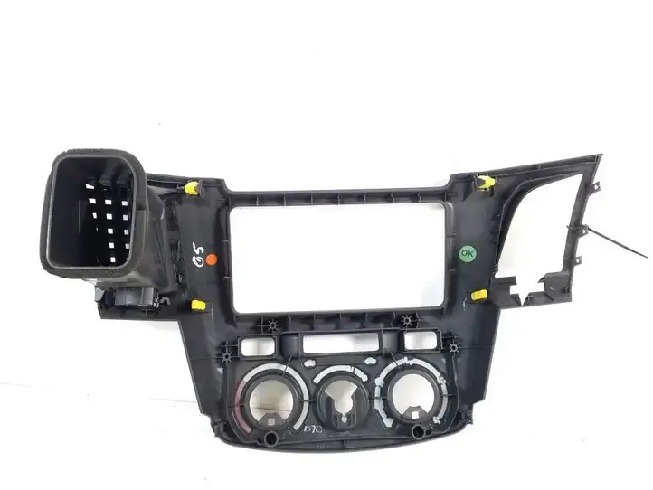 Toyota Hilux (AN10, AN20, AN30) (2004 - 2008) 55420-0K010 Отделка внутренней панели салона — фото 2