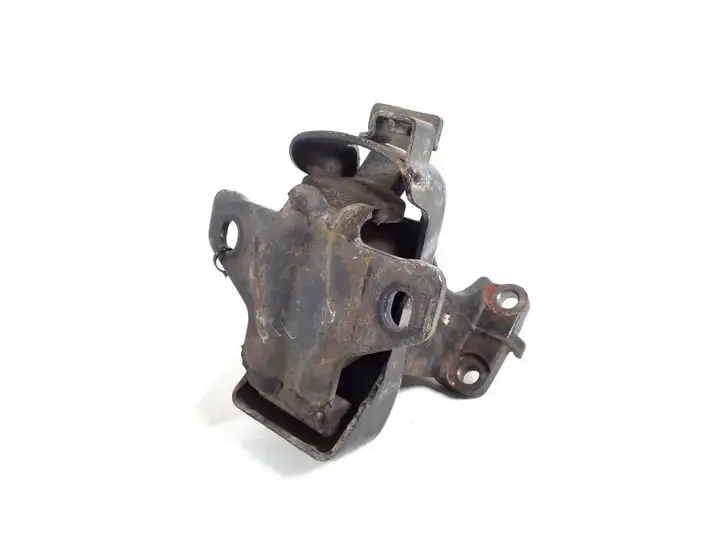 Toyota Hilux (AN10, AN20, AN30) (2008 - 2011) 12361-30131 Опора двигателя — фото 1