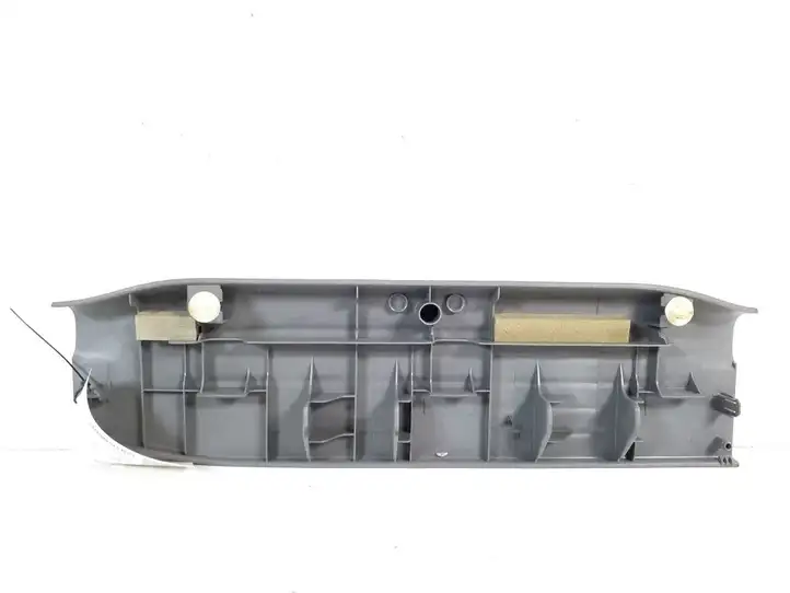 Toyota Hilux (AN10, AN20, AN30) (2011 - 2015) 67917-0K020 Внутренняя отделка заднего порога — фото 2