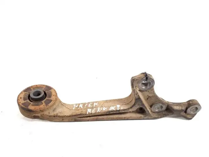 Toyota Hilux (AN10, AN20, AN30) (2004 - 2008) 52392-71010 Кронштейн переднего редуктора — фото 3