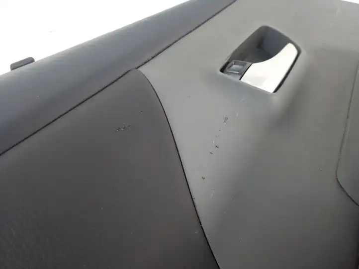 Toyota Prius+ (ZVW40) (2011 - 2018) 67640-47320 Обшивка задней двери — фото 3