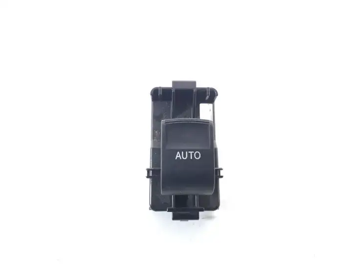 Toyota Prius+ (ZVW40) (2011 - 2018) 84810-33120 Блок кнопок стеклоподъемников — фото 1