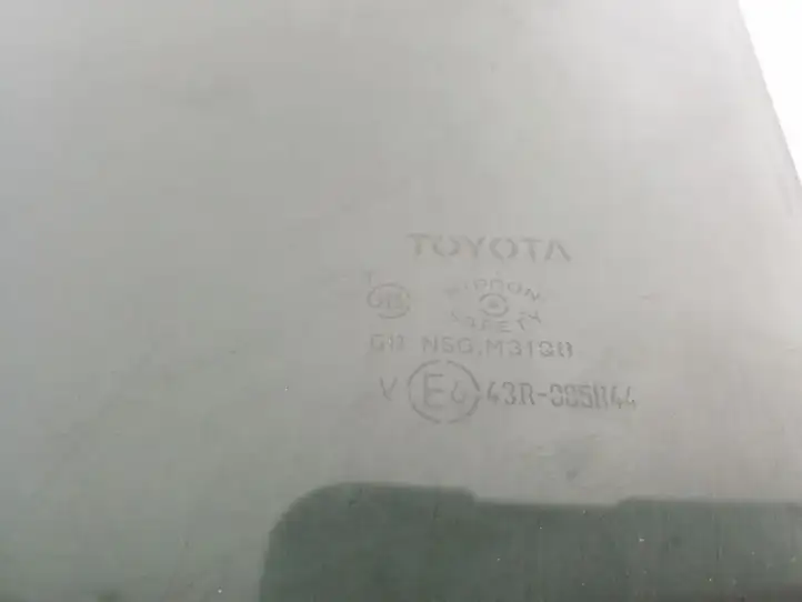 Toyota Prius+ (ZVW40) (2011 - 2018) 68103-47090 Стекло задней двери — фото 3
