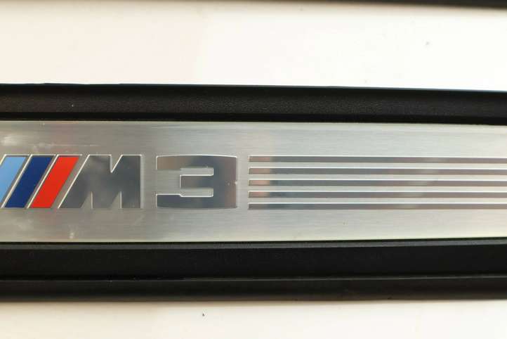 BMW 3 E90 E91 (2005 - 2012)  7907154 Отделка переднего порога (внутренняя)