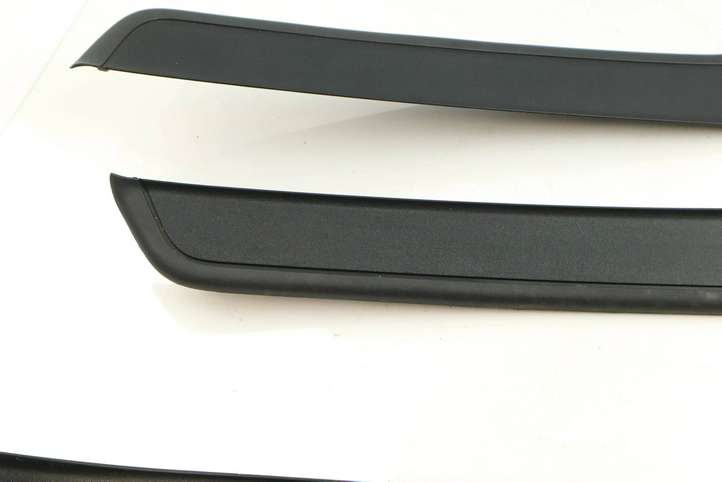 BMW 3 E90 E91 (2005 - 2012)  7907154 Отделка переднего порога (внутренняя)