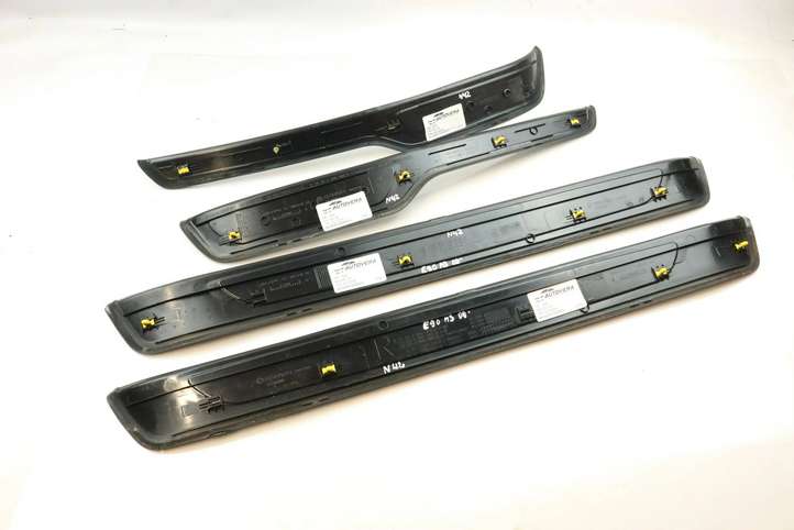 BMW 3 E90 E91 (2005 - 2012)  7907154 Отделка переднего порога (внутренняя)