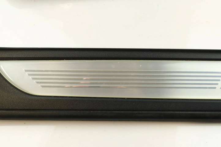 BMW 3 E90 E91 (2005 - 2012)  7907154 Отделка переднего порога (внутренняя)