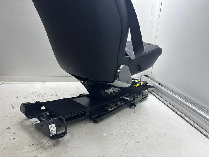 Tesla Model X (2021 - )  412361005A Заднее сиденье