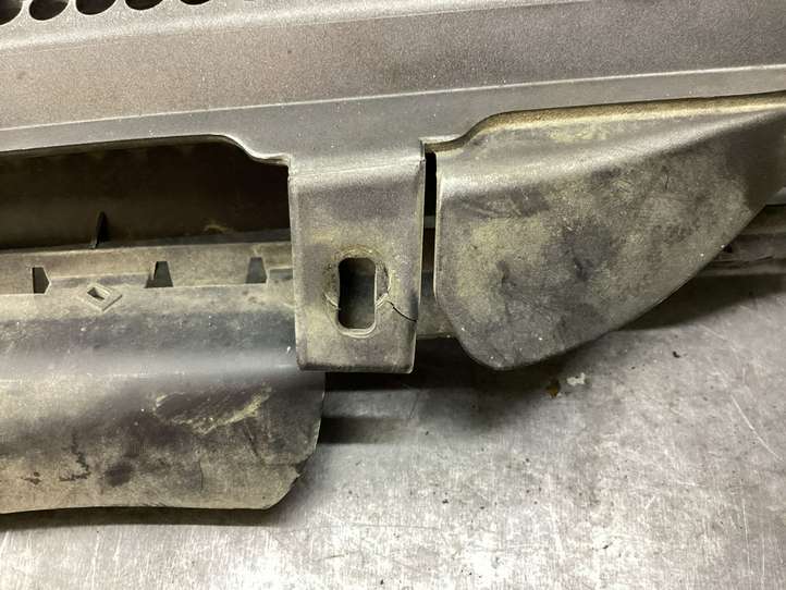 Mercedes-Benz SLK R170 (1996 - 2004)  1708800085 Передняя решётка