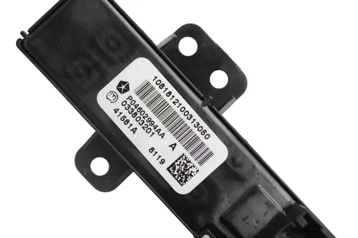 Jeep Cherokee (2001 - 2007) P04602994AA Включатель аварийных фонарей — фото 5