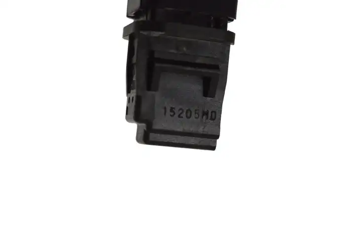 Subaru Outback (BS) (2014 - 2019) 15205MD Кнопка фаркопа в багажнике — фото 5