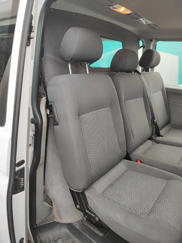 Volkswagen Transporter - Caravelle T5 (2009 - 2015) Панель багажника — фото 5