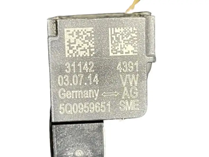 Audi A3/S3 8V (2012 - 2016) 5Q0959651 Датчик удара SRS — фото 5