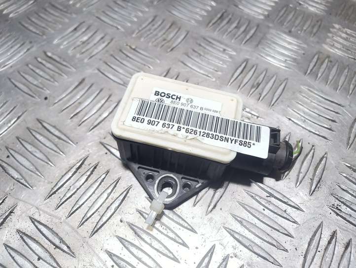 Audi A4 (2004 - 2009)  8E0907637B Датчик ESP (системы стабильности) (датчик курсовой устойчивости))