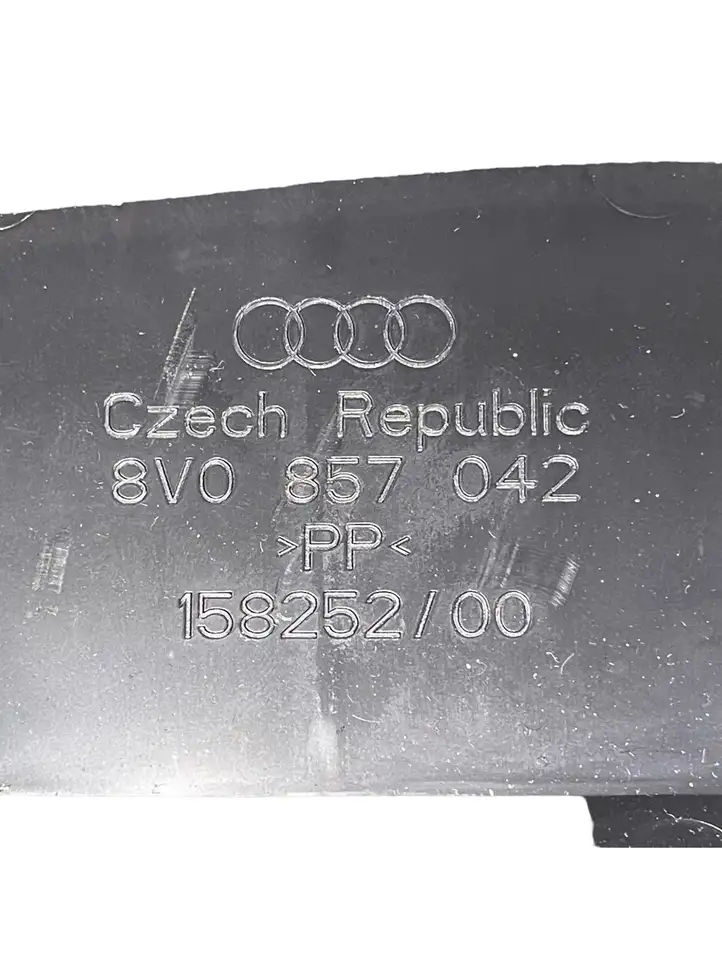 Audi A3/S3 8V (2012 - 2016) 8V0857042 Задний воздушный дефлектор — фото 7