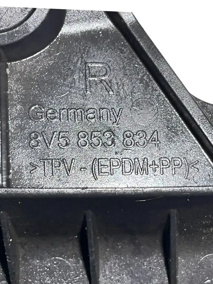 Audi A3/S3 8V (2012 - 2016) 8V5853834 Задний брызговик — фото 4