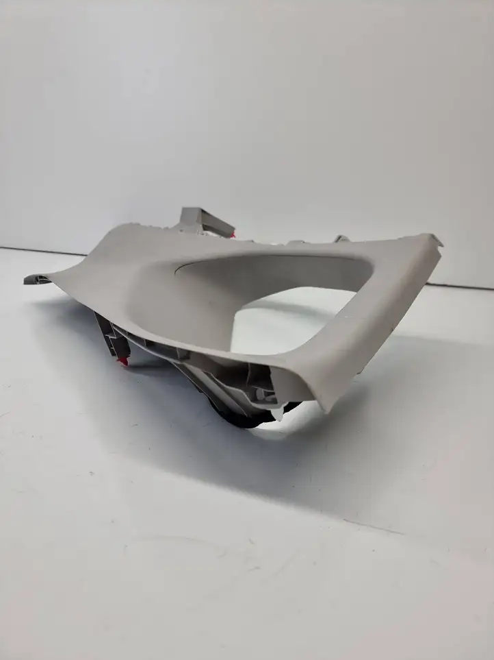 Toyota RAV 4 (XA50) (2018 - ) 5247042170 Верхняя обшивка стойки D — фото 2