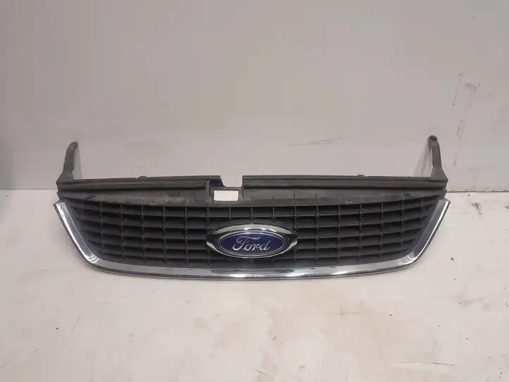 Ford Mondeo MK IV (2007 - 2014) 7s718200d Передняя решетка — фото 1
