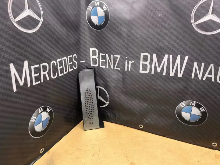 BMW 5 F10 F11 (2009 - 2016) 7960700 Подставка для ноги — фото 1