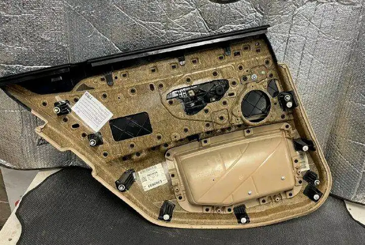 BMW 5 F10 F11 (2009 - 2016) 7874839 Обшивка задней двери — фото 3