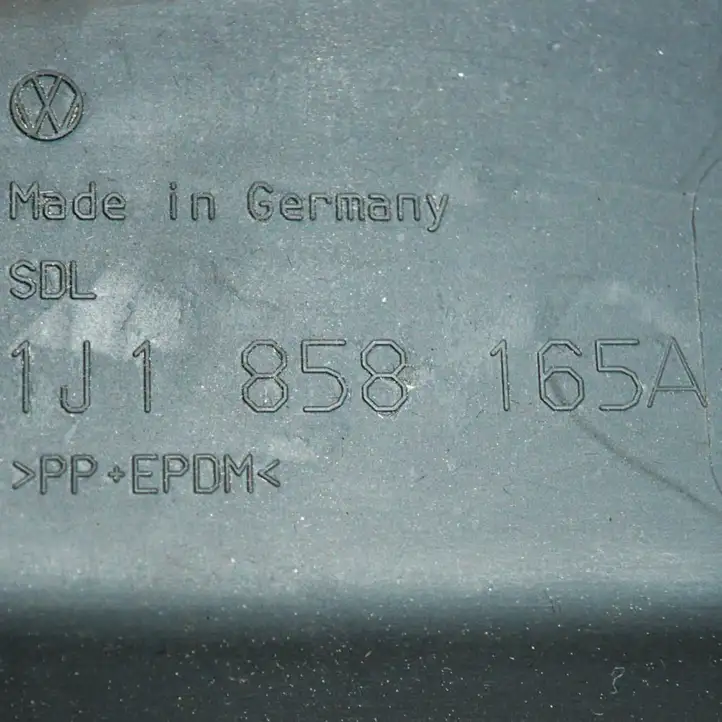 Volkswagen Golf IV (1998 - 2005) 1J1858165A Прочие детали салона — фото 4