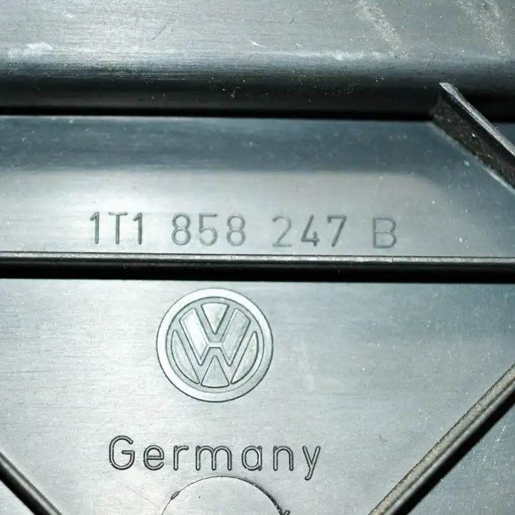 Volkswagen Touran I (2003 - 2010) 1T1858247B Прочие детали салона — фото 4