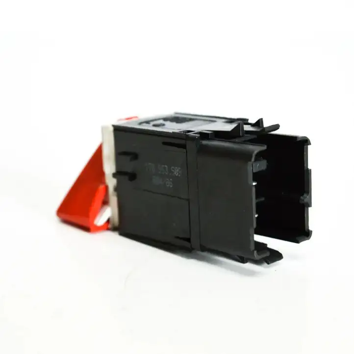 Volkswagen Touran I (2003 - 2010) 1T0953509 Кнопка фаркопа в багажнике — фото 2