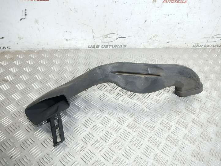Opel Astra (2009 - 2012)  13307080 Деталь (детали) канала забора воздуха