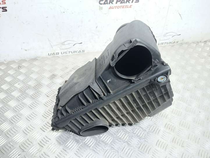 Porsche Cayenne (9PA) (2002 - 2010)  7L5128607D Коробка воздушного фильтра